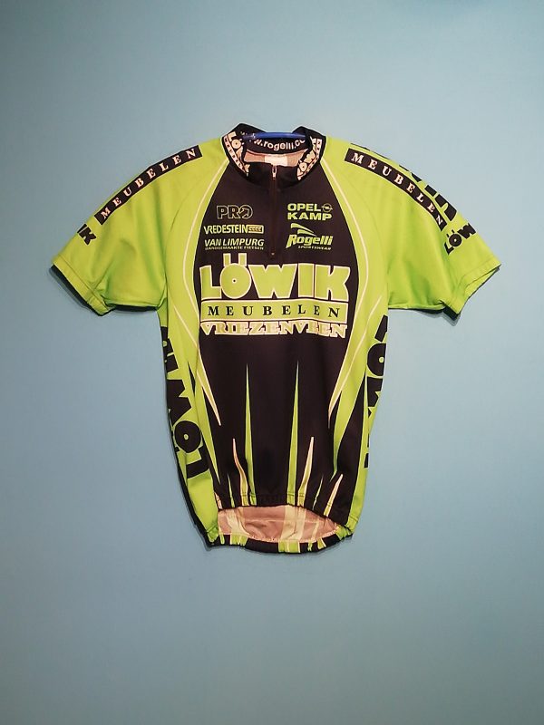 LOWIK MÖBEL 2006
