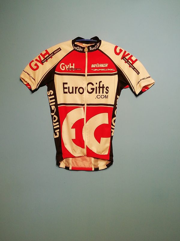 EUROGIFTS.COM-GVH 2005