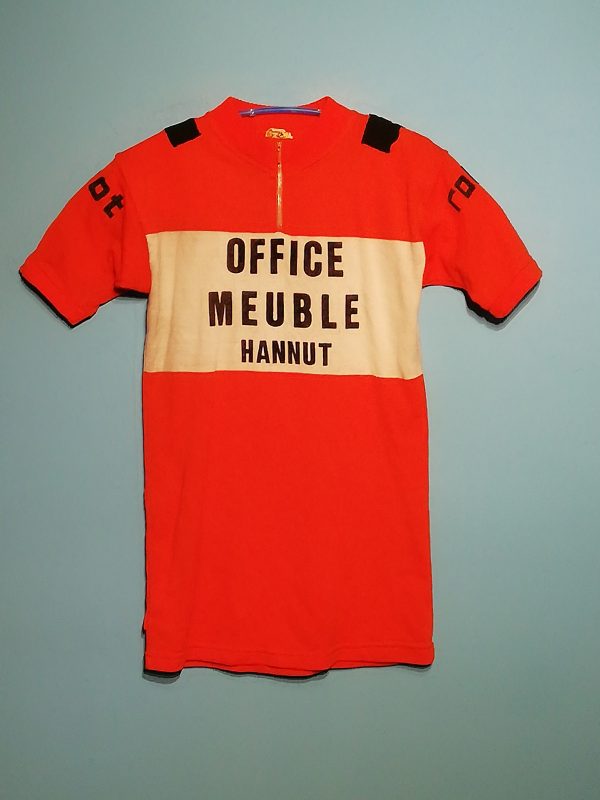 OFFICE MEUBLE HANNUT-ROBOT 1974