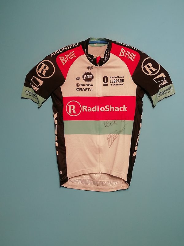 LEOPARD-RADIOSHACK  2013