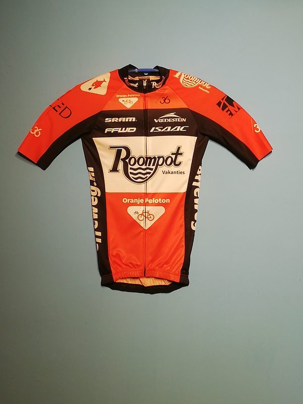 ROOMPOT - PELOTON NARANJA 2015