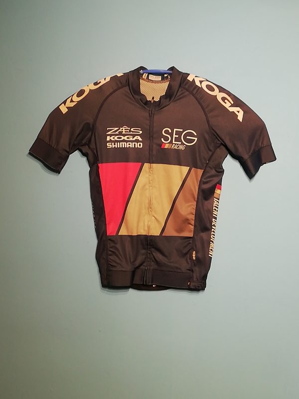 ACADEMIA DE CARRERAS SEG-KOGA 2015