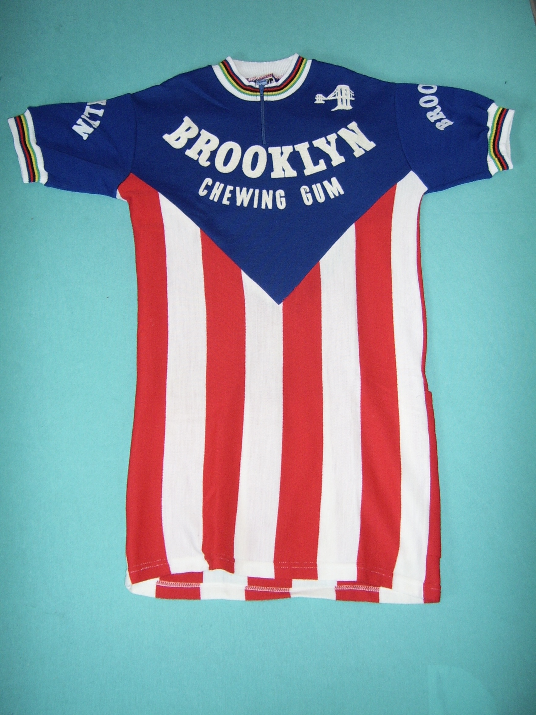 BROOKLYN CHEWING GUM a 1973 1977 CYCLING SHIRT Ton Merckx Cycling Jerseys Tour through the world of cycling jerseys