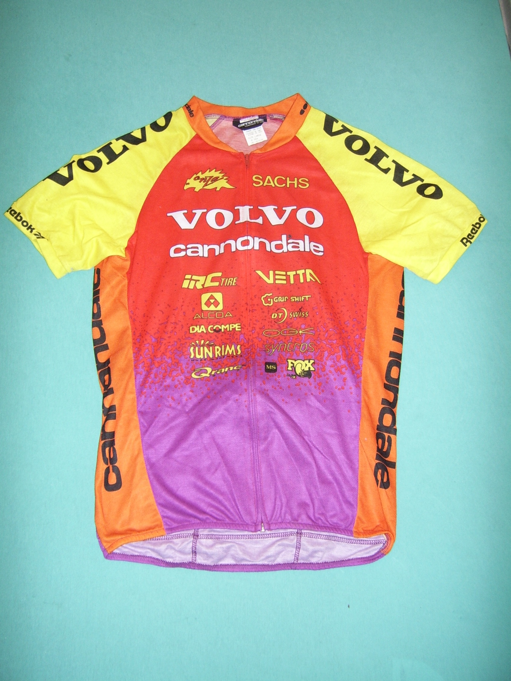 VOLVO-CANNONDALE 1996-1997 サイクル シャツ - Ton Merckx
