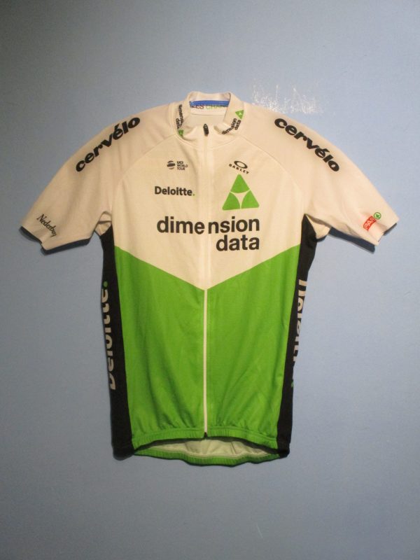 寸法データ-デロイト-サーヴェロ 2018